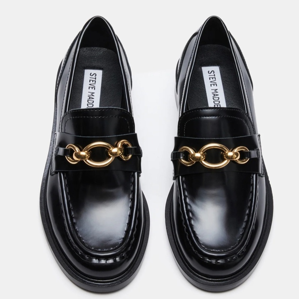 Steve Madden Linka Black Patent Loafers. Size 8.5M Womens.